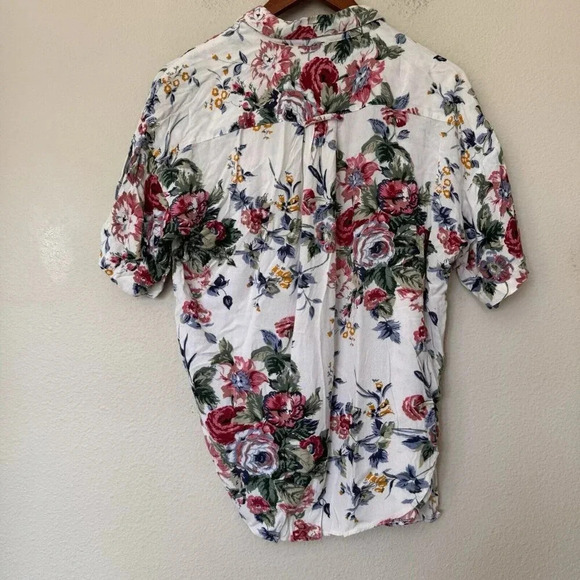 Atlast Studio Woman White Floral Blouse Button Shirt Cottage Top Size Small - Picture 6 of 6